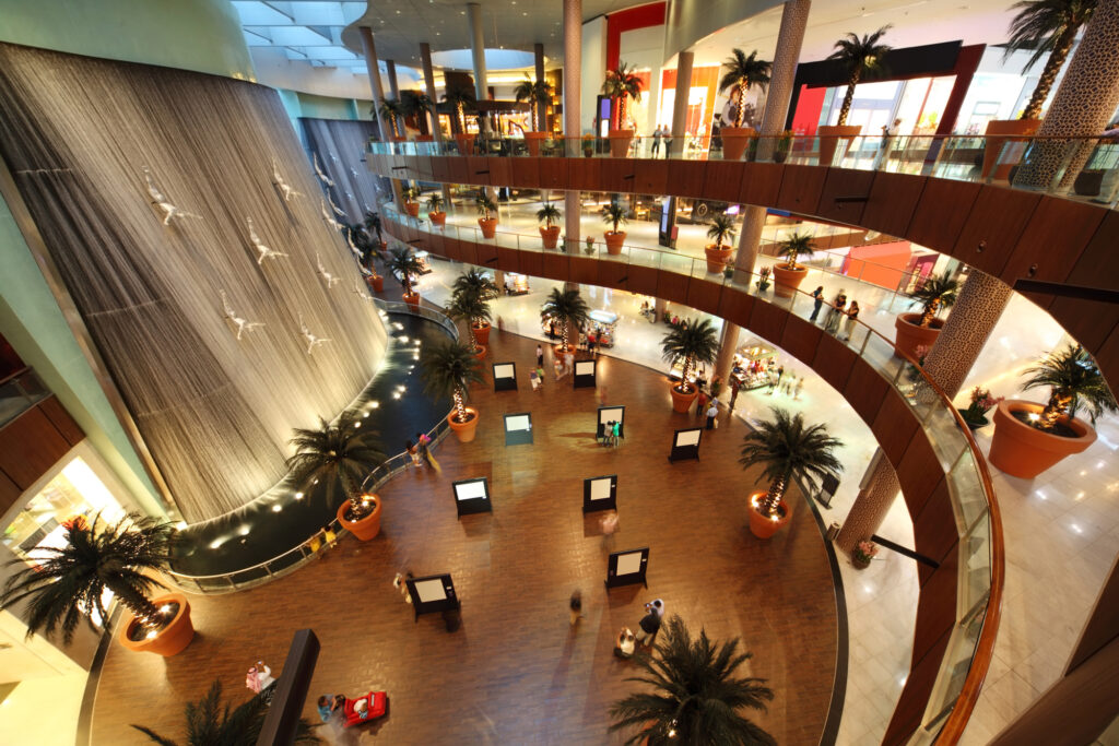 Le Dubai Mall : le plus grand centre commercial du monde !